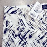 Hue NEW High Rise Denim Capri White Zebra Pants Size XL, Retail $54 Photo 2