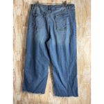 Style & Co Style Co Women Wide Leg Crop Jeans Medium Wash Distressed Frayed Hem Size 14 Photo 1