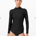 Lululemon  Waterside UVP Long-Sleeve Photo 3