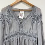 POL  Romantic Ethereal Lace Asymmetrical Tunic Top Size M Gray V-Neck Boho NWT Photo 2