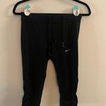 Nike Capri Leggings Photo 0