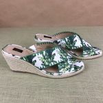 G.I.L.I. Palm Leaves Slide On Wedge Sandals. Size: 8.5 White Photo 5