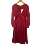 Iris & Ink Red V Photo 8