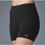 Alo Yoga  5" Airbrush High-Waist Biker Short Taupe Athleisure Workout Fitness M Photo 1