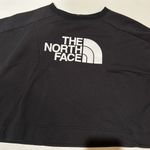 The North Face  cropped pullover Sweatshirt Size S in Black Photo 2