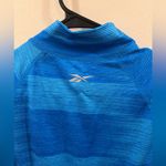 Reebok  Women’s Long Sleeve Athletic Quarter-Zip – Size Medium Photo 4