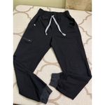 FIGS  Technical Collection Zipper cargo pocket jogger Scrub Pants, size XS Photo 2