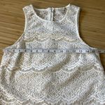 Bleuh Ciel Women’s Sleeveless White Lace Over Tan Lining Dress Size XS Back Zip Photo 7
