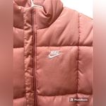 Nike Sportswear Women's Classic Puffer Therma-FIT Loose Vest Photo 4