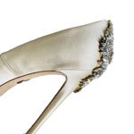 Badgley Mischka New  Womens Ivory Kiara Satin Peep Toe Classic Pumps 9M (Stains) Photo 6