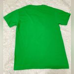 Disney  Mickey Mouse Santa Hat Graphic T-Shirt Holiday Xmas Green Cotton Size S Photo 8