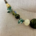Green and blue beaded necklace Photo 1