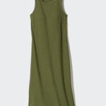 Uniqlo  Built-In Dress Bra Olive Green Photo 0