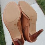 Vince Camuto  Women's Finndaya High Heel Light Cognac Ankle Boot Sz 9 Photo 5