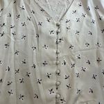 Sim & Sam  Women's Floral V-Neck Button Blouse Size XL Photo 3