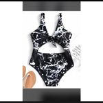 Reversible Cutout One Piece Black Size L Photo 0