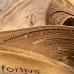 Comofortiva Gala Crisscross Slides Metallic Suede Leather Memory Foam Size 7W Tan Photo 7