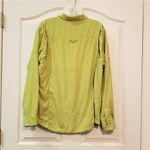 Columbia  Top  Photo 1