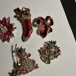 Christmas Holiday Brooch Pins Lot Of 5 Bells Stocking Bow Poinsettia Snowman Photo 2