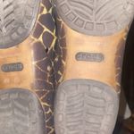 Crocs  Shoes Animal Print Ballet Flats Tan Brown Women's US Size 7 Photo 4