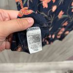 Loft  Navy Floral 100% Linen Ruffle Sleeve Shirt Blouse Womens Small Photo 3