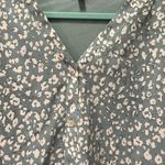 West Kei Beautiful V-Neck Blouse Size Medium Photo 1