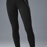 Alo Yoga  Heart Throb Leggings Photo 0
