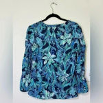 Lilly Pulitzer Maritza Floral Blouse Teal Blue Green Button Front Long Sleeve Photo 4