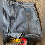 Sterling Kreek Bedazzled Denim Women's Shorts Blue Size M Photo 2