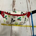 Lounge Fly  DISNEY MICKEY MOUSE FOODIE FANNY PACK BOX LUNCH EXCLUSIVE Photo 6
