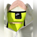 Nike Tech Fleece Cropped 1/4 Zip Sportswear Sweatshirt Photo 4