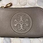 Tory Burch Gray  wallet Photo 3