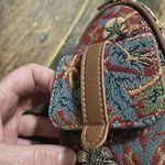 Signage Strawberry Thief Tapestry Small Purse NWOT With Removeable Strap Red Photo 4