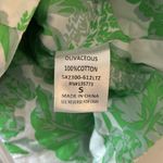 Olivaceous  Green Floral Crop Top Photo 2