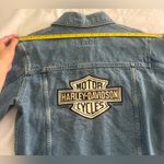 Harley Davidson Women Small Biker Bar Shield Crop Faded Light Blue Jean Jacket Photo 7