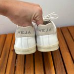 VEJA Women’s Esplar  Sneakers Photo 1