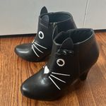 Royal Monk Cat Booties Size 5.5 Black Photo 3