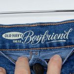 Old Navy  Distressed Boyfriend Denim Shorts‎ Women's Size 2R Photo 2