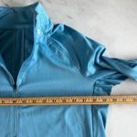 Under Armour  Women's Blue Long Sleeve Full Zip‎ Athletic Jacket Thumb Holes Photo 6