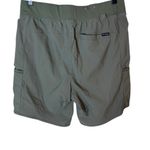 Columbia  Women's Sz Medium Leslie Falls Long Shorts in Stone Green Photo 6