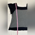 Vince Camuto  Boxy Gray and Black Cap Sleeve Blouse Size L Photo 4