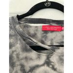 n: Philanthropy‎ Distressed T Shirt Photo 2