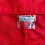 Athleta  Bright Red Coastal Eyelet Floral Cut-out Shorts Womens 6 Photo 10