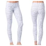 Alo Yoga Palm Springs Airbrushed Leggings Gray, White Womens Size Small $88 Photo 1