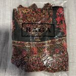 Raga NWT open back embroidered top size XS Photo 6