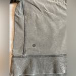 Lululemon Loop Back Crew Raglan Sweatshirt Magnum Gray size Large 12/14 Photo 3
