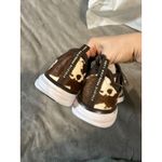 APL NEW  ICONIC PHANTOM Women Sneakers Size 7.5 Athletic DEEP BROWN/ WHITE/ COW Photo 4