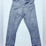 Lululemon athletica women’s crop leggings speckled Black/white/gray Photo 1