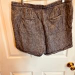 Ellen Tracy  Women's High Waist Striped Shorts Photo 1