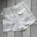 Magaschoni  White 100% Linen Paperbag Shorts Women’s Size Large Photo 4